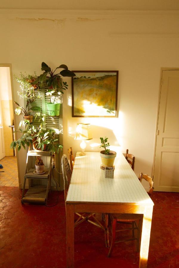 Jolie Chambre Dans Appartement Cosy En Plein Centre مارسيليا المظهر الخارجي الصورة
